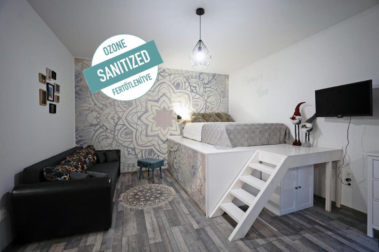 Standard Apartment By Hi5 -Akacfa 57 Βουδαπέστη Εξωτερικό φωτογραφία