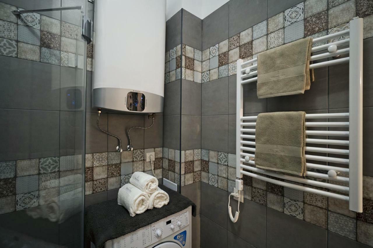 Standard Apartment By Hi5 -Akacfa 57 Βουδαπέστη Εξωτερικό φωτογραφία